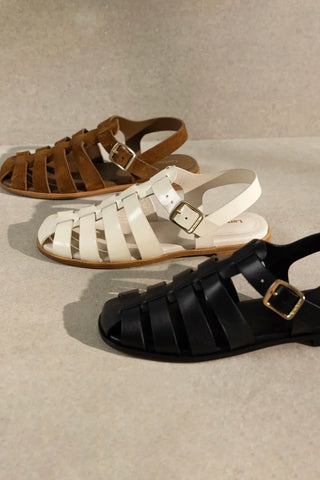 Stevie Flat Sandal In Black Leather Ballet Larroudé