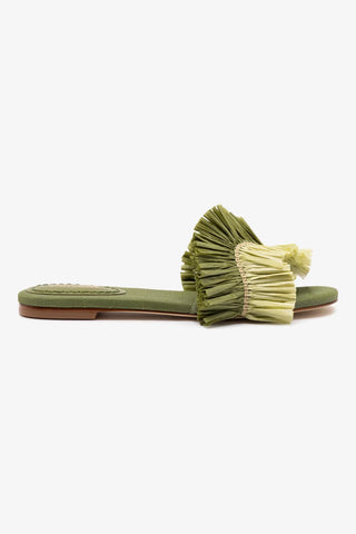 Ivy Fringe Flat In Seaweed Raffia