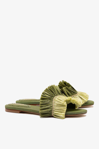 Ivy Fringe Flat In Seaweed Raffia