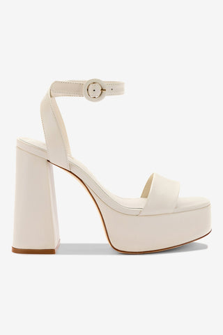 Dolly Sandal In Ivory Leather