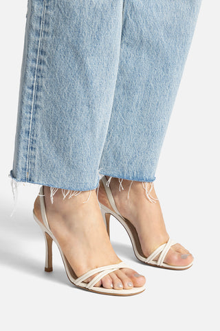 Annie Sandal In Ivory Leather Sandal Larroudé