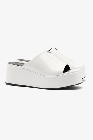 Charli Box Mule In White Leather Sandal Larroudé