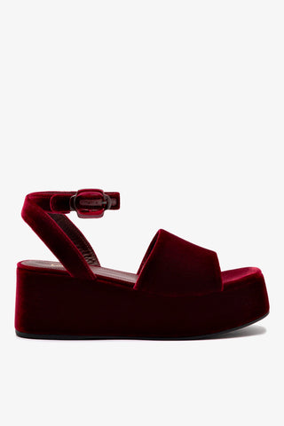 Charli Flatform Sandal In Wine Velvet Sandal Larroudé