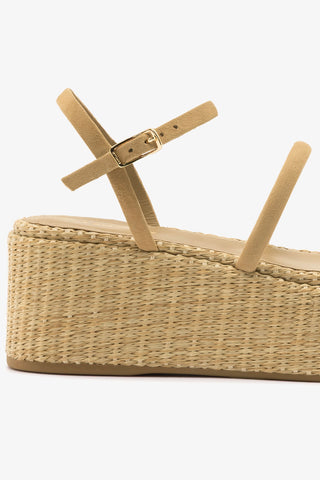 Gio Flatform Peanut Suede Flatform Larroudé