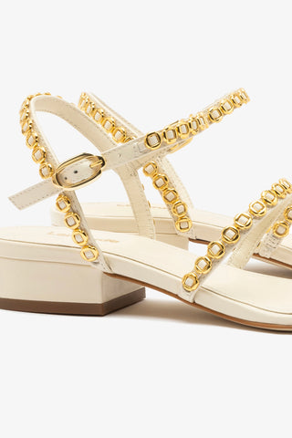 Milanina Flat Sandal In Ivory Leather