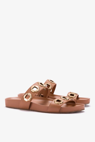 Milan Slide In Caramel Leather Flat - Sandal Larroudé