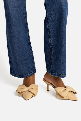 Mini Elle Pump In Beige Raffia