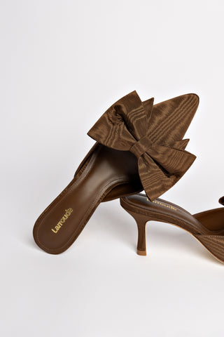 Mini Elle Pump In Cinnamon Fabric