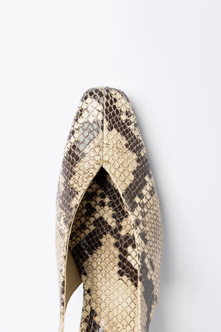 Katie Pump Neutral Snake Leather Pump Larroudé