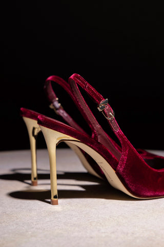 Kaitlan Pump In Wine Velvet