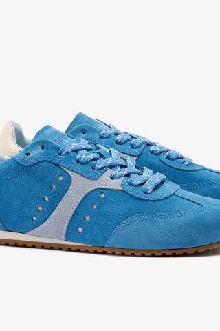 Stella New Sneaker Azure Suede Sneaker Larroudé