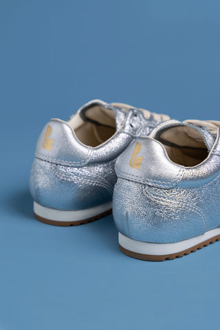 Stella Sneaker In Silver Metallic Leather