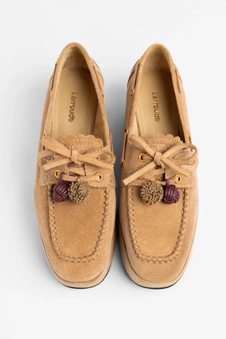 Cyprus Flatform Peanut Suede Flatform Larroude