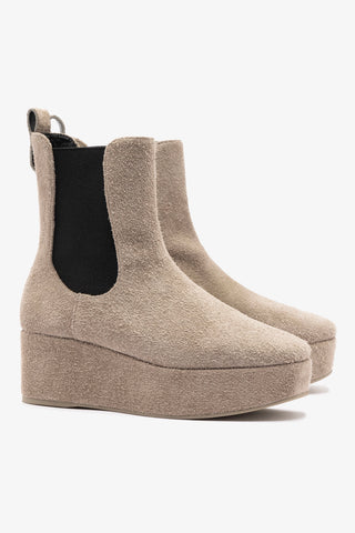 Dani Chelsea Flatform Boot In Rhino Suede