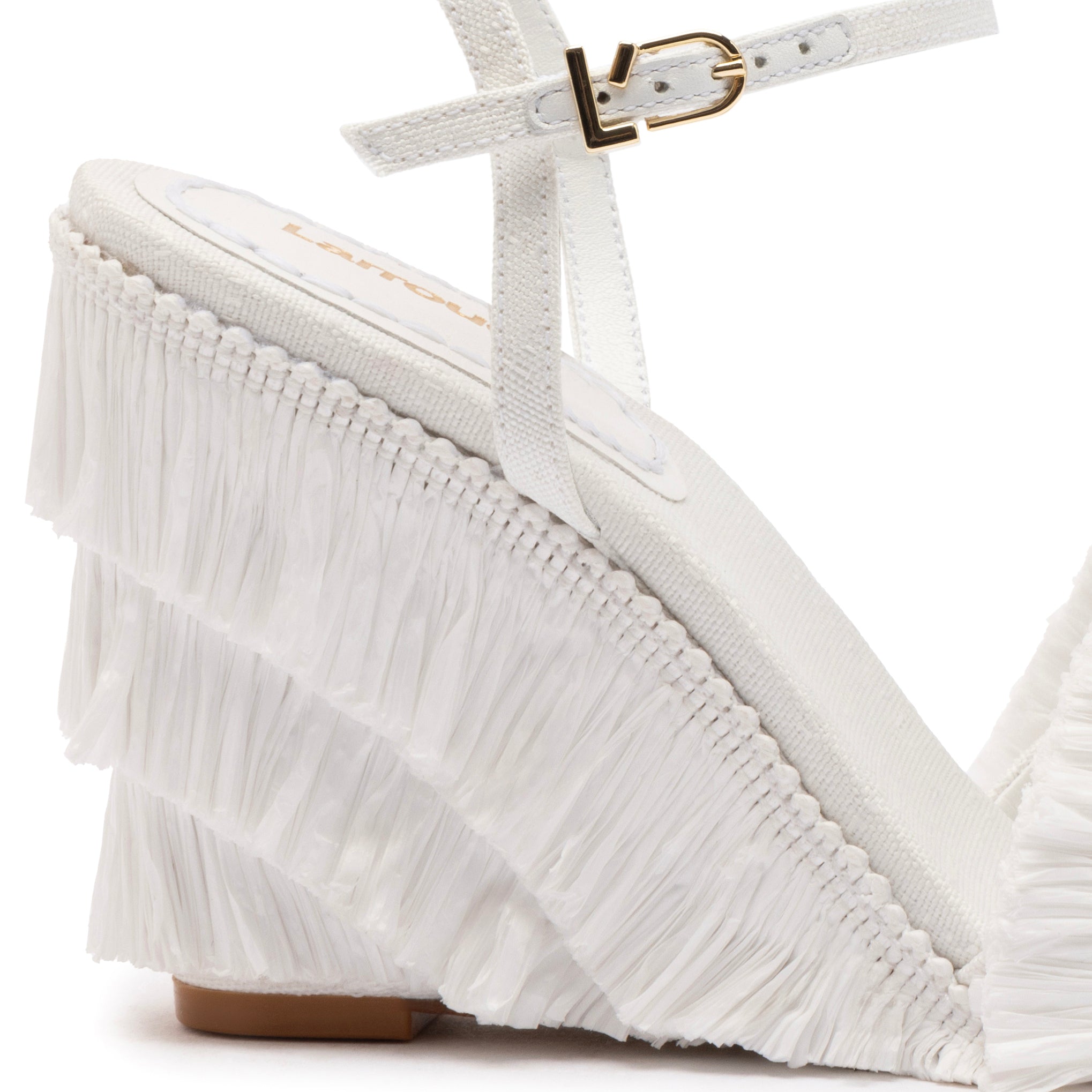 Yves Fringe Wedge In White Raffia