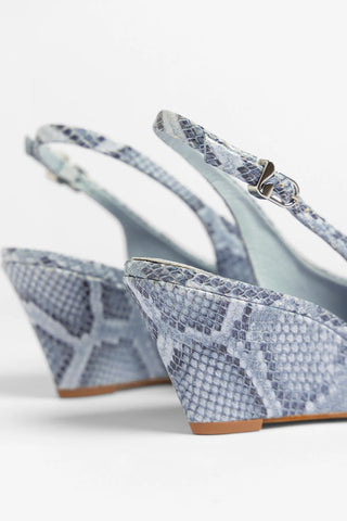 Loulou Pump Maya Python Leather Pump Larroudé
