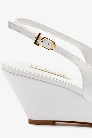 Loulou Pump In White Patent Leather