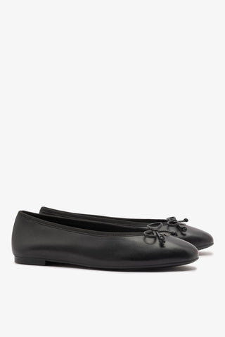 Pavlova Ballet Flat In Black Leather Ballet Larroudé