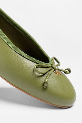 Pavlova Ballet Flat Seaweed Leather Ballet Larroudé
