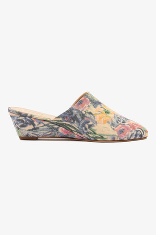 Larroudé x Markarian Venice Wedge In Ash Blue Floral Demetra