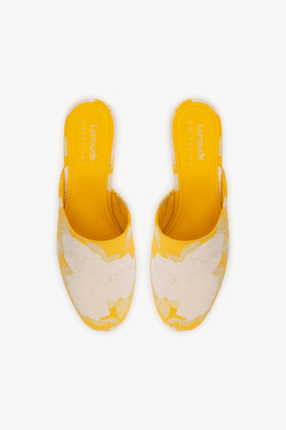 Larroudé x Markarian Venice Wedge In Yellow Floral Brocade