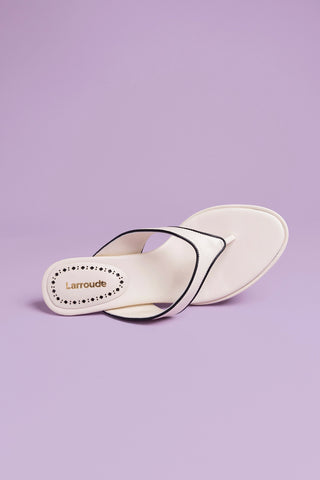 Gaia Sandal In Ivory Leather