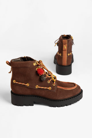 Cyprus Boot Brown Suede