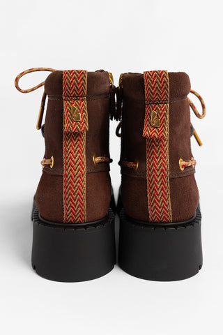 Cyprus Boot Brown Suede