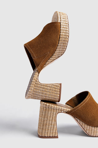 Dolly Low Mule Russet Suede Sandal Larroudé