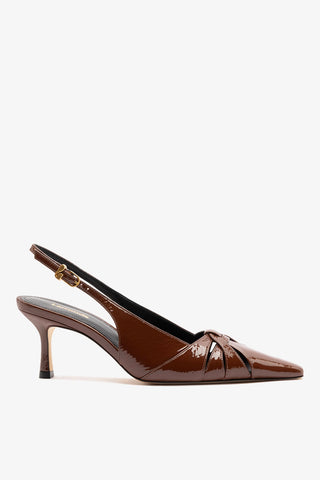 Kirstin Pump Oak Patent Leather Pump Larroudé