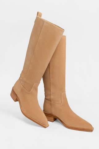 Florencia Boot Peanut Suede Boot Larroudé