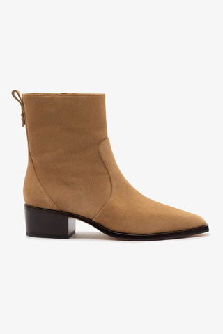 Florencia Low Boot In Peanut Suede
