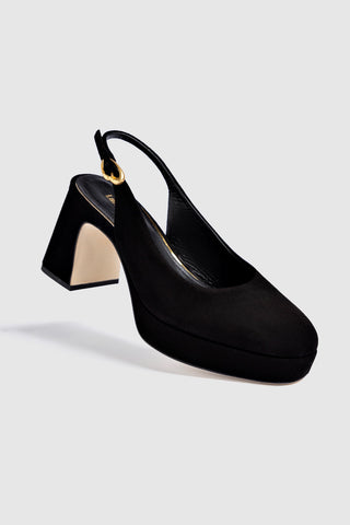 Ariana Low In Black Leather Pump Larroudé