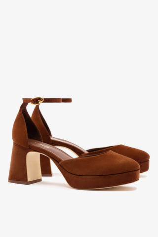 Ari Verona Low Pump In Burnt Umber Suede Pump Larroudé
