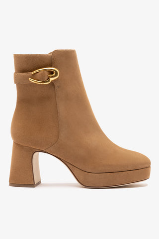 Dolly Verona Low Boot In Peanut Suede
