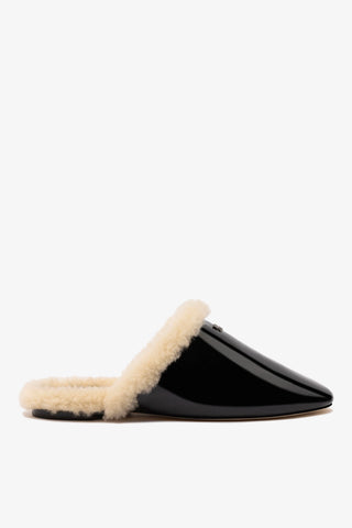 Venice Flat Mule In Black Patent Leather And Natural Shearling
