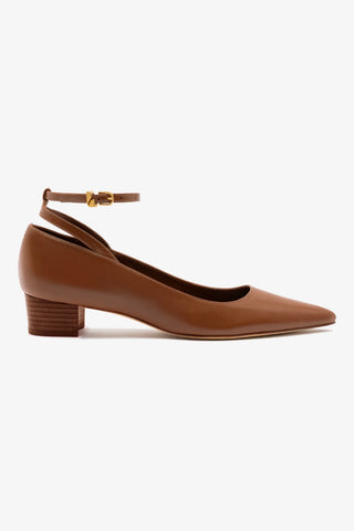 Larroudé x CPPXO Low Pump In Caramel Leather