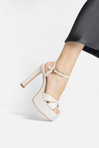 Bianca High Platform Sandal In Pearl Leather Sandal Larroudé
