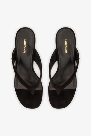 Gaia Low In Black Leather