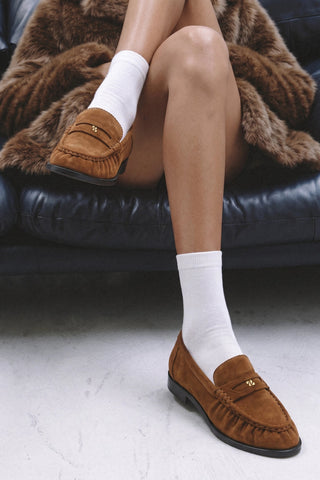 Suki Soft Loafer In Russet Suede Loafer Larroudé
