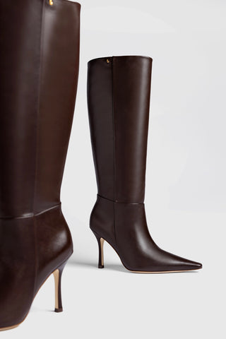 Carine Boot In Brown Leather