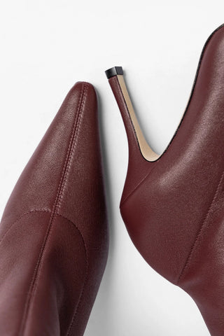 Mini Carine Boot Burgundy Stretch Leather Boot Larroudé