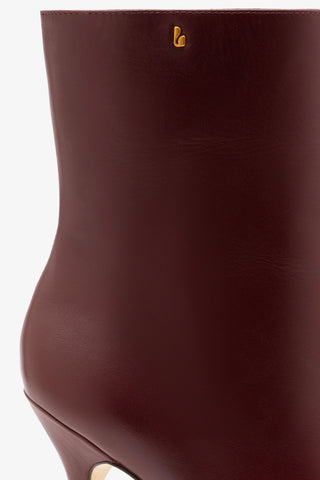 Mini Carine Boot In Burgundy Leather