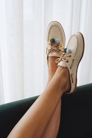 Cyprus Mule Ivory Leather — Larroudé