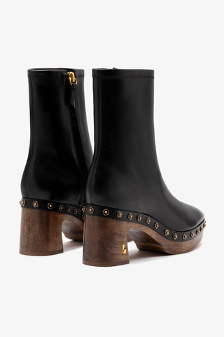 Dolly Wooden Boot Low In Black Leather