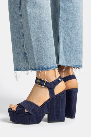 Cher Sandal In Indigo Leather Sandal Larroudé