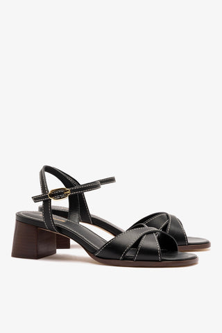 Roma Sandal In Vegetale Black Leather