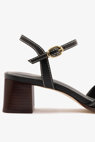 Roma Sandal In Vegetale Black Leather