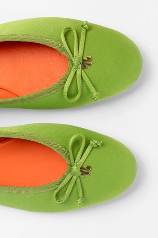 Pavlova Ballet Flat Kiwi Satin Ballet Larroudé