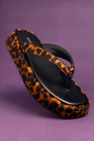 Roxy Thong Sandal Leopard Leather Mule Larroudé
